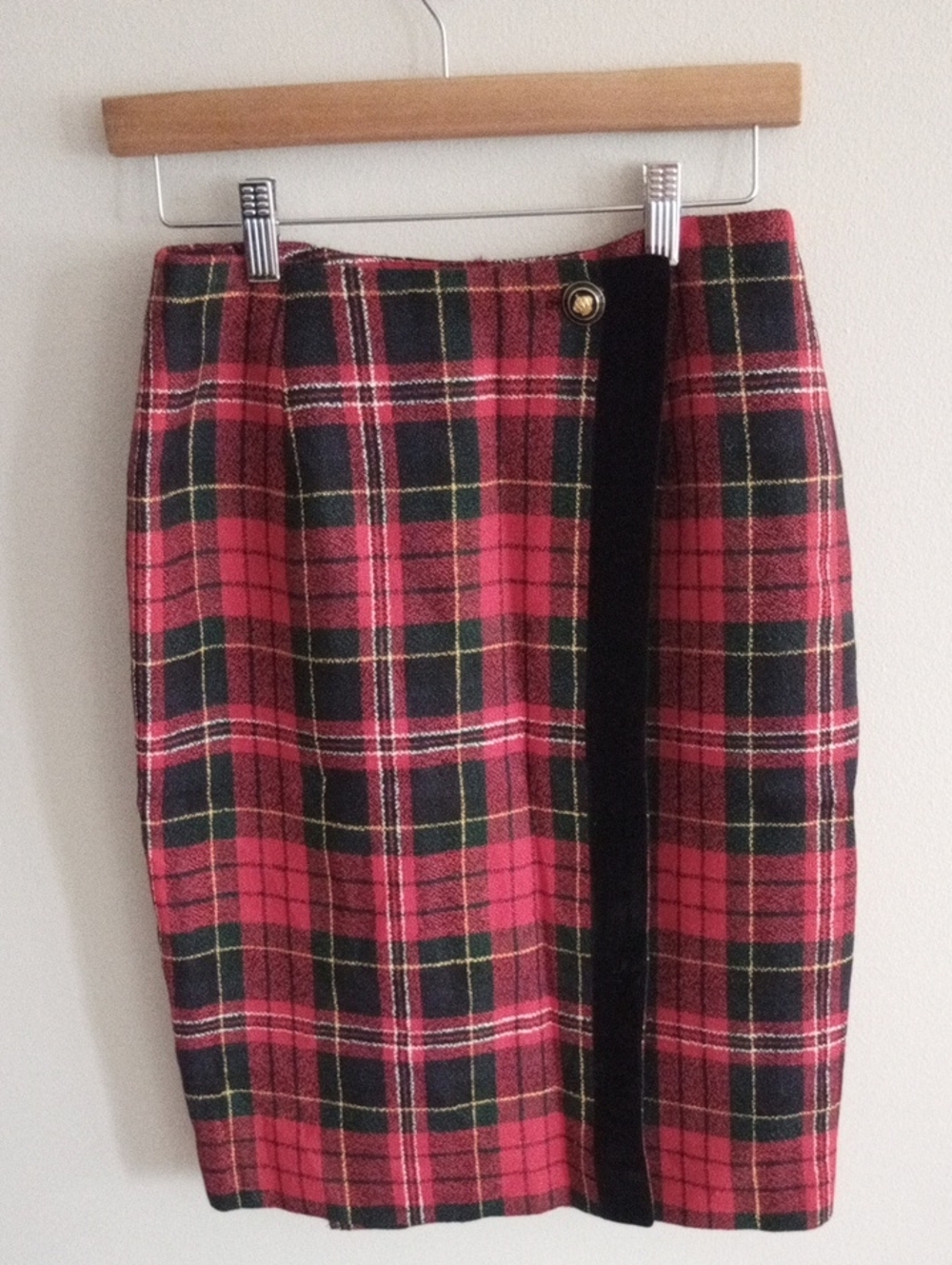 Vtg J McLaughlin Sanyo Tartan Plaid Midi Skirt Black Velvet Trim Size 10